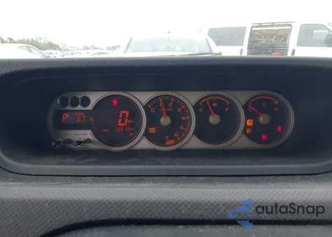 2010 Scion Xb from USA, damaged, VIN JTLZE4FE5A1101036